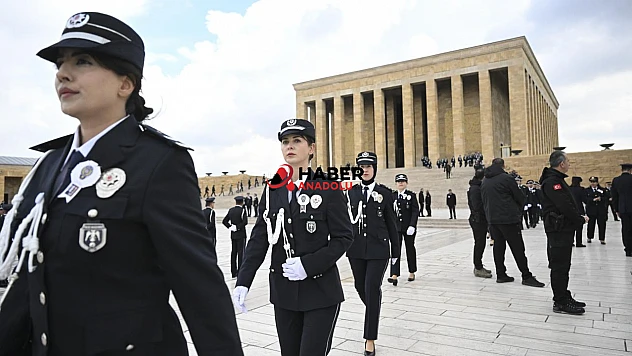 Emniyet teşkilatından Anıtkabir'e ziyaret