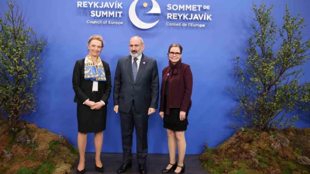 Ermenistan, 86 bin 600 kilometrekarelik alanıyla Azerbaycan'ın toprak bütünlüğünü tanıyor