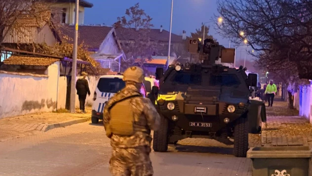 Erzincan'da Baba ve Oğlu Evde Ölü Bulundu