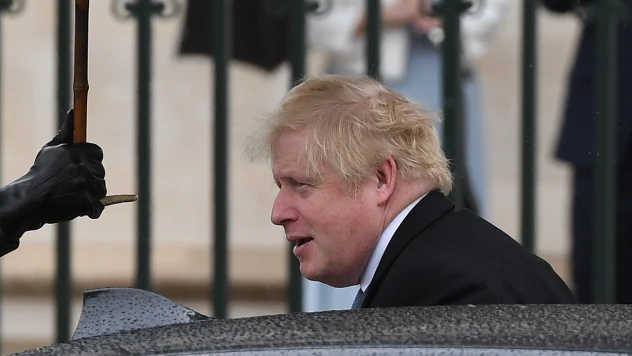 Eski İngiltere Başbakanı Johnson'un parlamentoyu 'kasten' yanılttığı tespit edildi