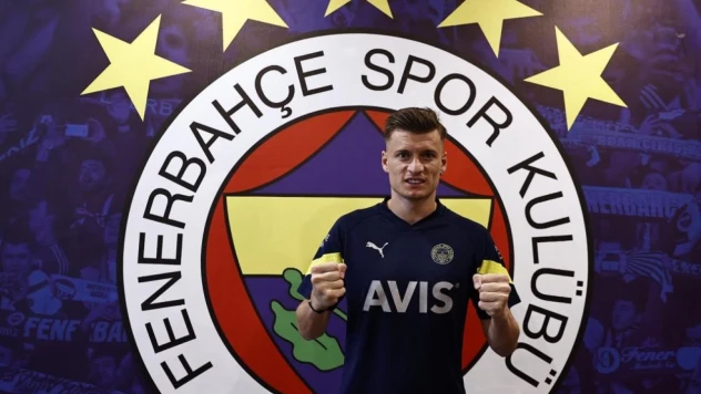 Ezgjan Alioski, Fenerbahçe'ye veda etti