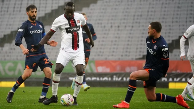 Fatih Karagümrük: 2 - Başakşehir: 2