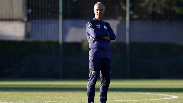 Fenerbahçe, Antalyaspor maçı hazrılıklarına devam etti