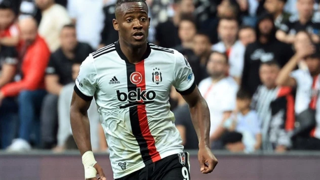 Fenerbahçe'nin yeni transferi Batshuayi, İstanbul'a geldi