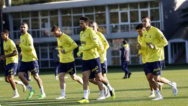Fenerbahçe, Olympiakos maçı hazırlıklarının İstanbul etabını tamamladı