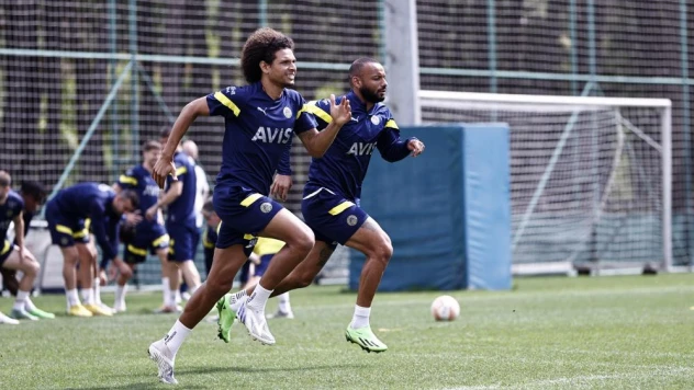 Fenerbahçe, Rennes maçı hazırlıklarını sürdürdü