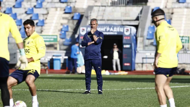 Fenerbahçe, Rusya kampının ilk antrenmanını yaptı