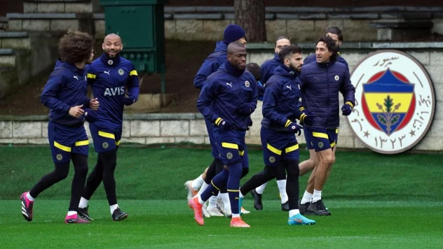 Fenerbahçe, Sevilla maçına hazır