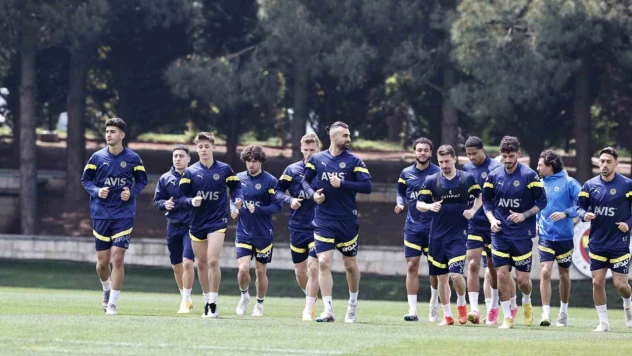 Fenerbahçe, Sivasspor maçı hazırlıklarını sürdürdü
