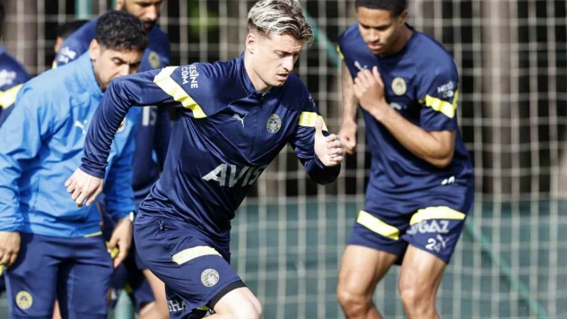 Fenerbahçe, Trabzonspor maçı hazırlıklarını tamamladı