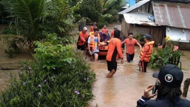 Filipinler'deki sel ve toprak kaymasında hayatını kayıpları yükseldi