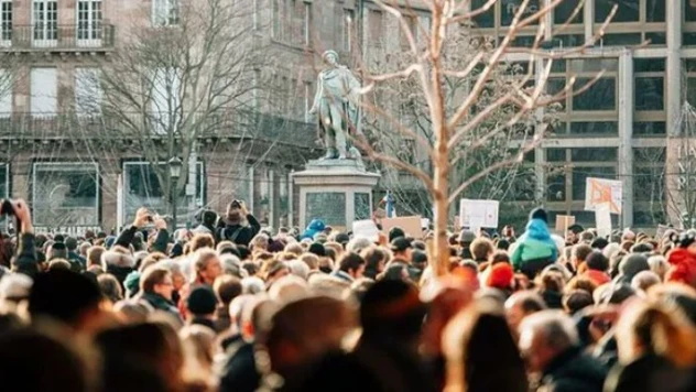 Fransa, emeklilik reformuna karşı 3'üncü kez greve gidecek