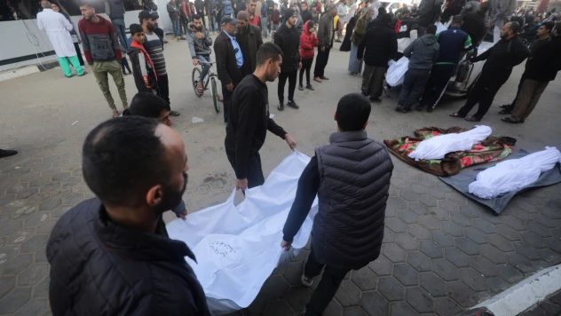 Gazze'de can kaybı 34 bin 97'ye yükseldi