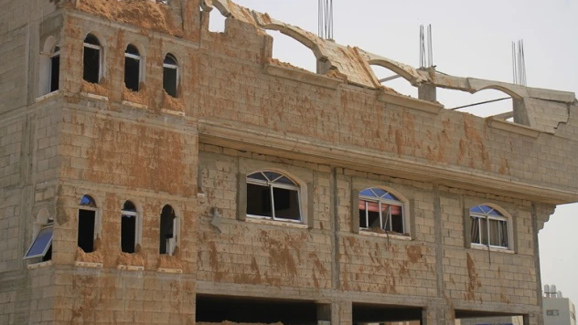 Gazze'de çocuk hastanesinde hasar meydana geldi