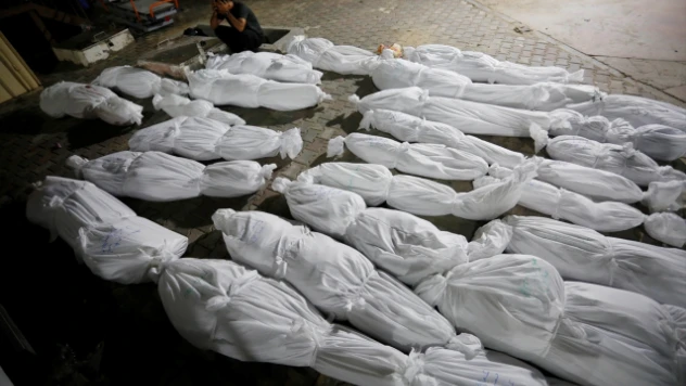 Gazze Şeridi'nin kuzeyinde iki toplu mezar bulundu