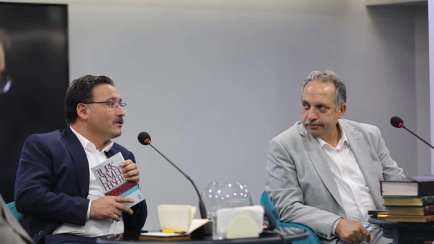 Gençlerle Kitap Sohbetleri'nde Türk Devlet Felsefesi konuşuldu