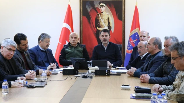 Gerekirse imar değişikliği ile kat sayısını düşüreceğiz