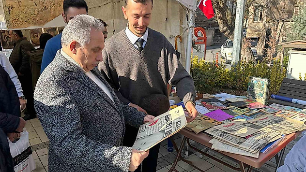 Güzel havada Antika Pazarı keyfi