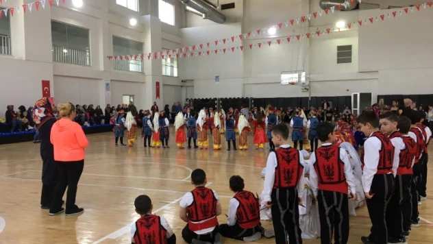 HALK OYUNLARI KURSU İLE YÖRESEL KÜLTÜR YAŞATILIYOR