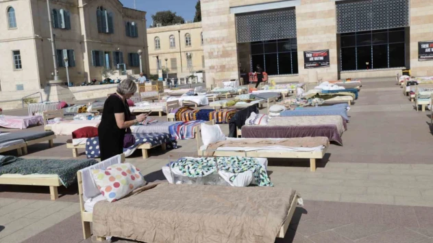 Hamas'ın rehin aldığı İsrailliler için yataklı protesto