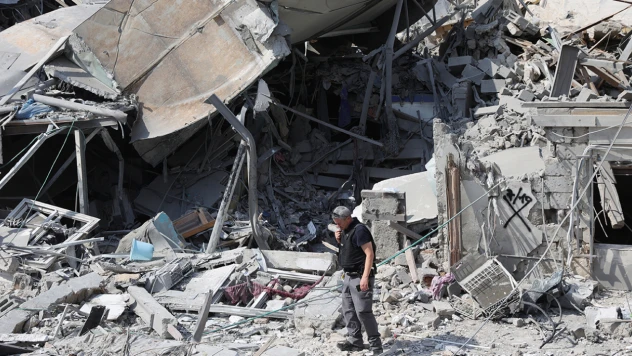 Hizbullah sınırdan 10 kilometre çekilsin