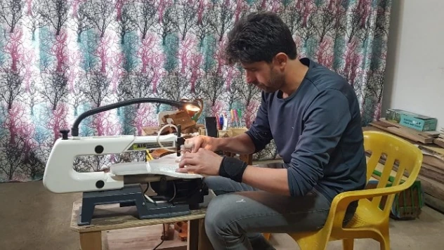 Hobi olarak başladı şimdi siparişlere yetişemiyor