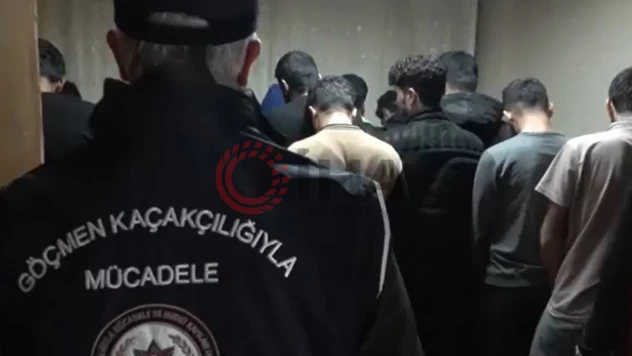 19 göçmen kaçakçılığı organizatörü yakalandı