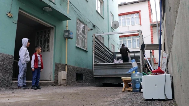 İçişleri Bakanlığı, afetzedeleri taşıyacak nakliye firmalarının fiyat tarifelerini belirledi