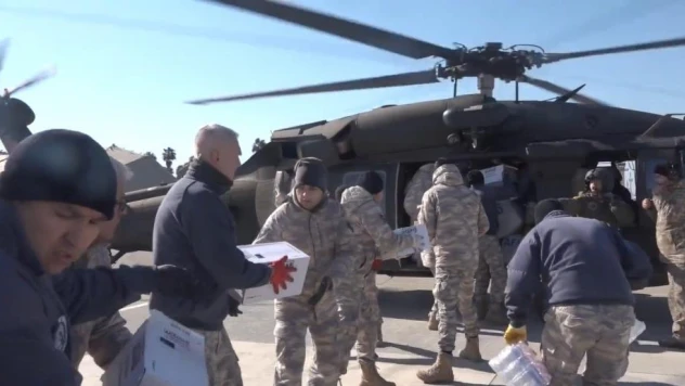 İncirlik üssünden helikopterlerle deprem bölgesine yardımlar ulaştırılmaya devam ediyor