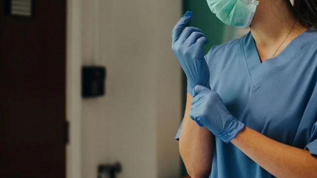 İngiltere'de hemşirelerden tarihi grev