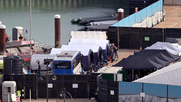 İngiltere'de mülteci merkezine bombalı saldırı