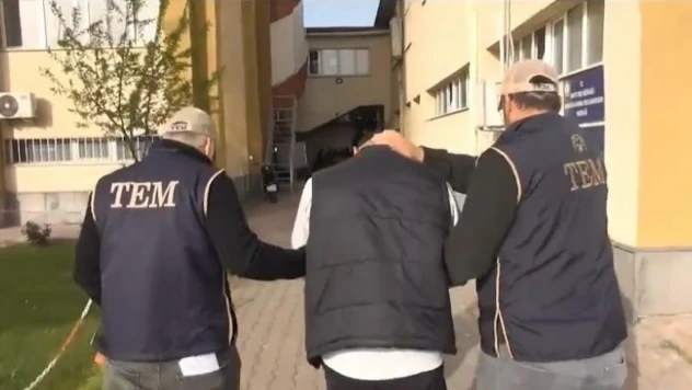 Irak ve Suriye'de faaliyet yürüten 5 DEAŞ'lı yakalandı