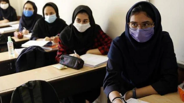 İran'da grip salgını nedeniyle okullar tatil edildi