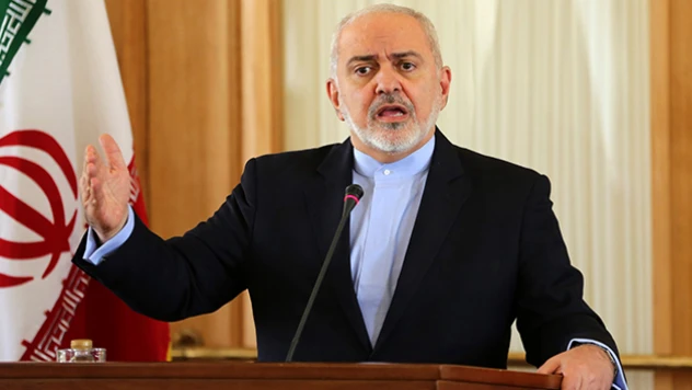 İranlı eski Bakan Zarif: Ayn el-Esed üssüne saldıracağımızı Washington biliyordu