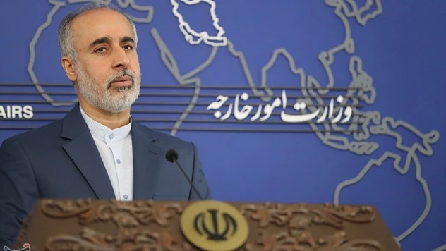 İranlı Sözcü Kenani, Azerbaycan sınırına askeri sevkiyatı yalanladı