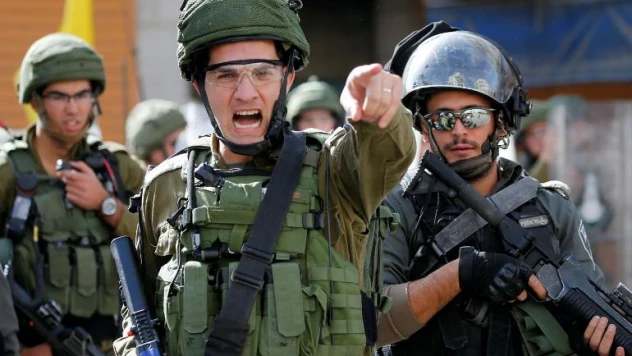 İsrail askerleri yerleşim karşıtı aktivistlere saldırdı