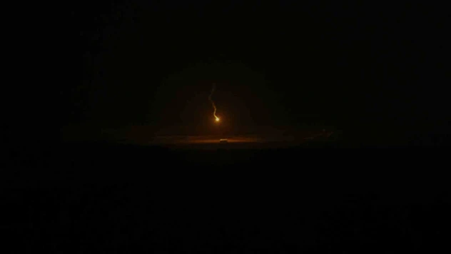 İsrail, Han Yunus'ta bir evi vurdu: 6 ölü