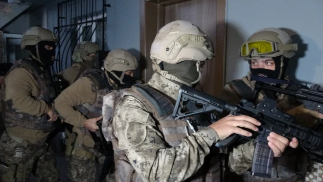 İstanbul'da terör operasyonu: 9 gözaltı