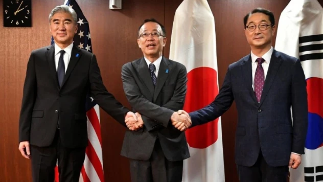 Japonya, ABD ve Güney Kore'den üçlü Kuzey Kore zirvesi