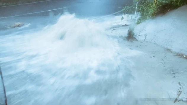 Japonya'da şiddetli yağış: Yaklaşık 192 bin kişiye tahliye çağrısı