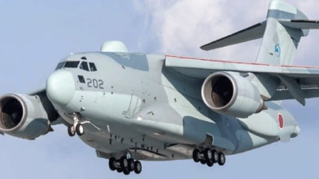 Japonya, İngiltere, Avustralya ve ABD'den hava indirme tatbikatı