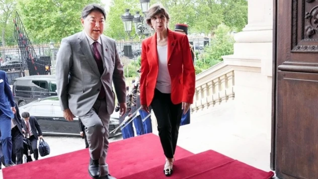 Japonya ve Fransa'dan savunma iş birliğini güçlendirme kararı