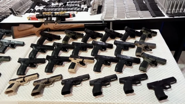 Kaçak silah çetesine operasyon