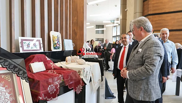 Kadınların bin bir emekle yaptığı el ürünleri sergisi göz kamaştırdı