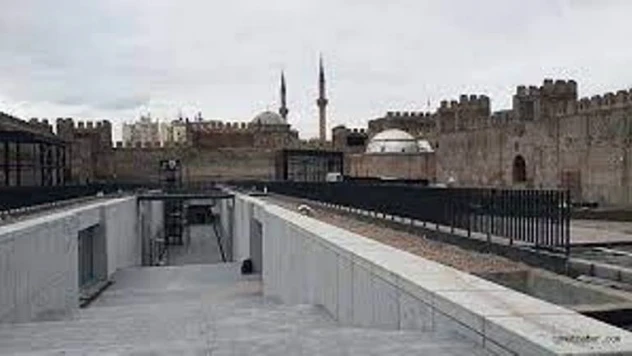 Kale içi dükkanlar kiraya verilecek