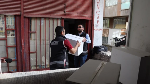 Kayseri'de 3 milyon adet boş makaron ele geçirildi