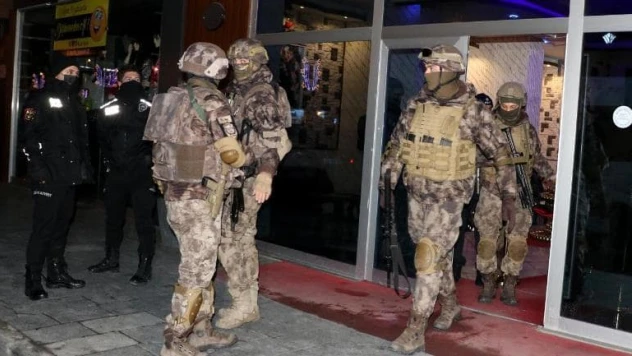 Kayseri merkezli şafak operasyonu