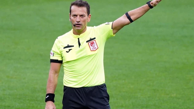 Kayserispor-Adana Demirspor maçını Volkan Bayarslan yönetecek