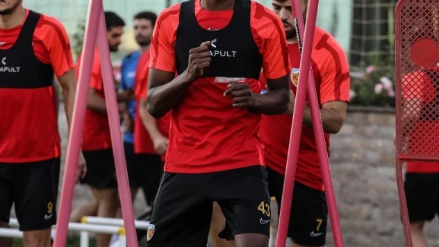 Kayserispor kadrosu belli oldu