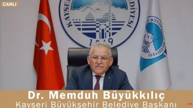 Kentsel Dayanıklılık Zirvesi'nde yerel yönetimlerin önemini anlattı